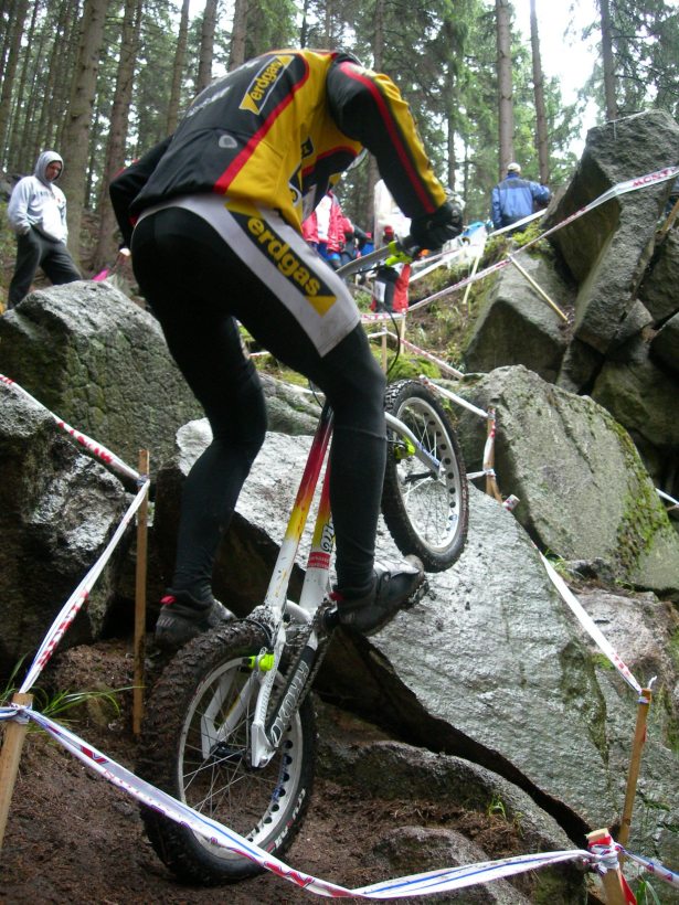 Brezova03