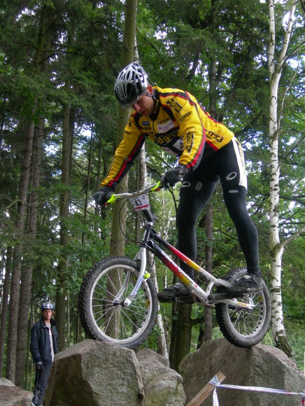 Brezova06