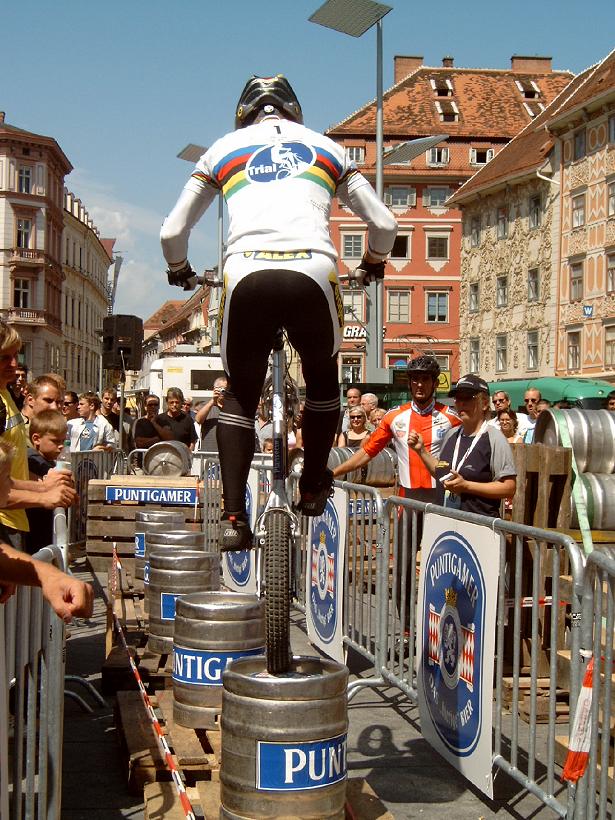 Graz16