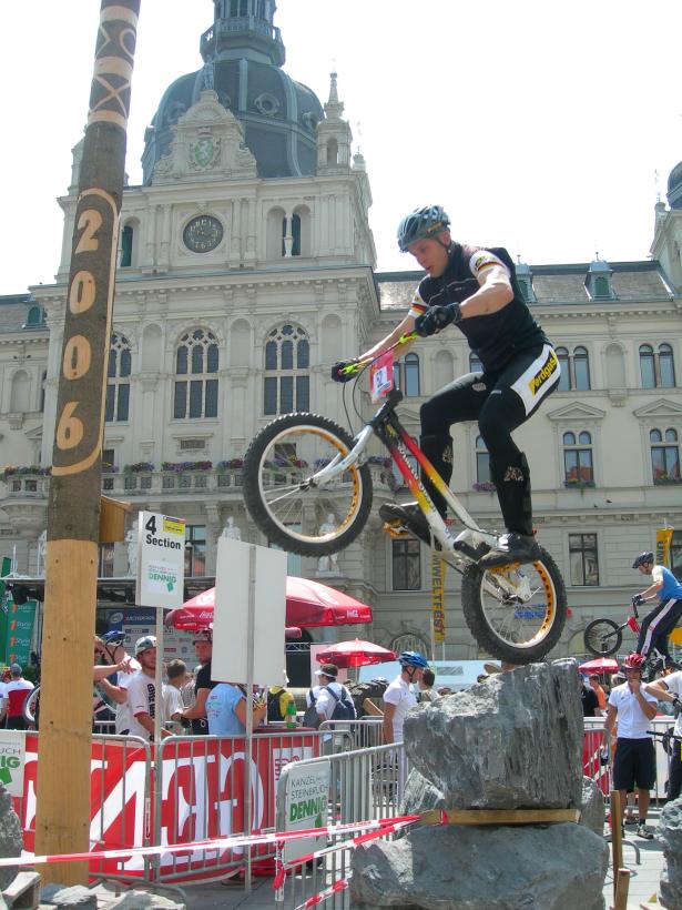 Graz04