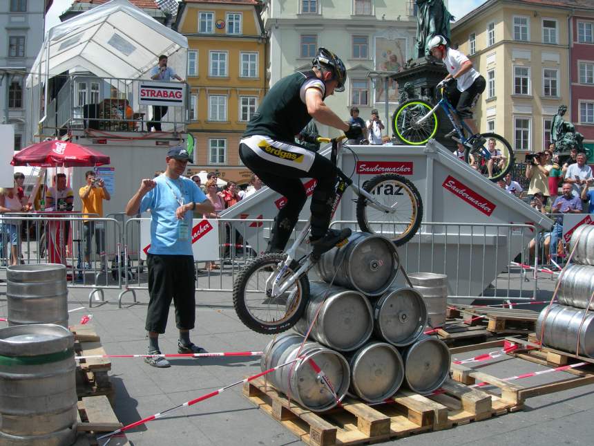 Graz06